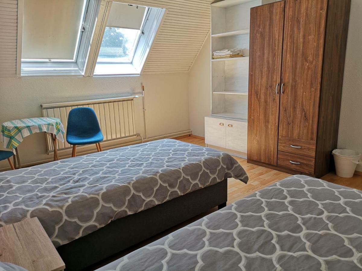 Family Room For 4-6 Person ブダペスト エクステリア 写真